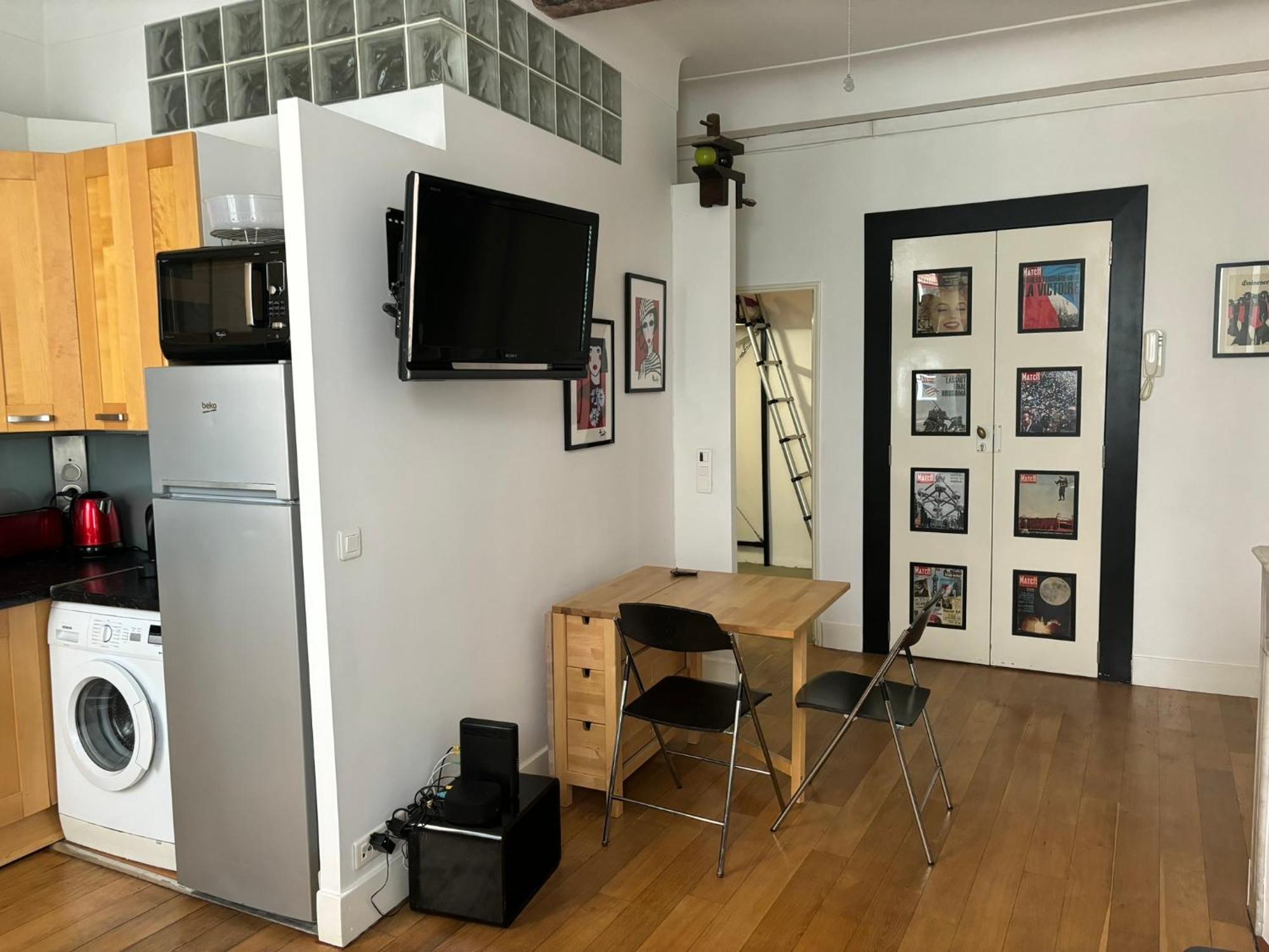 2 Bedroom Funky Apartment In The Heart Of The Old Town Of Antibes Ngoại thất bức ảnh
